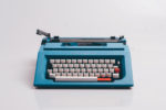Authors and writers who had notable relationships with typewriters